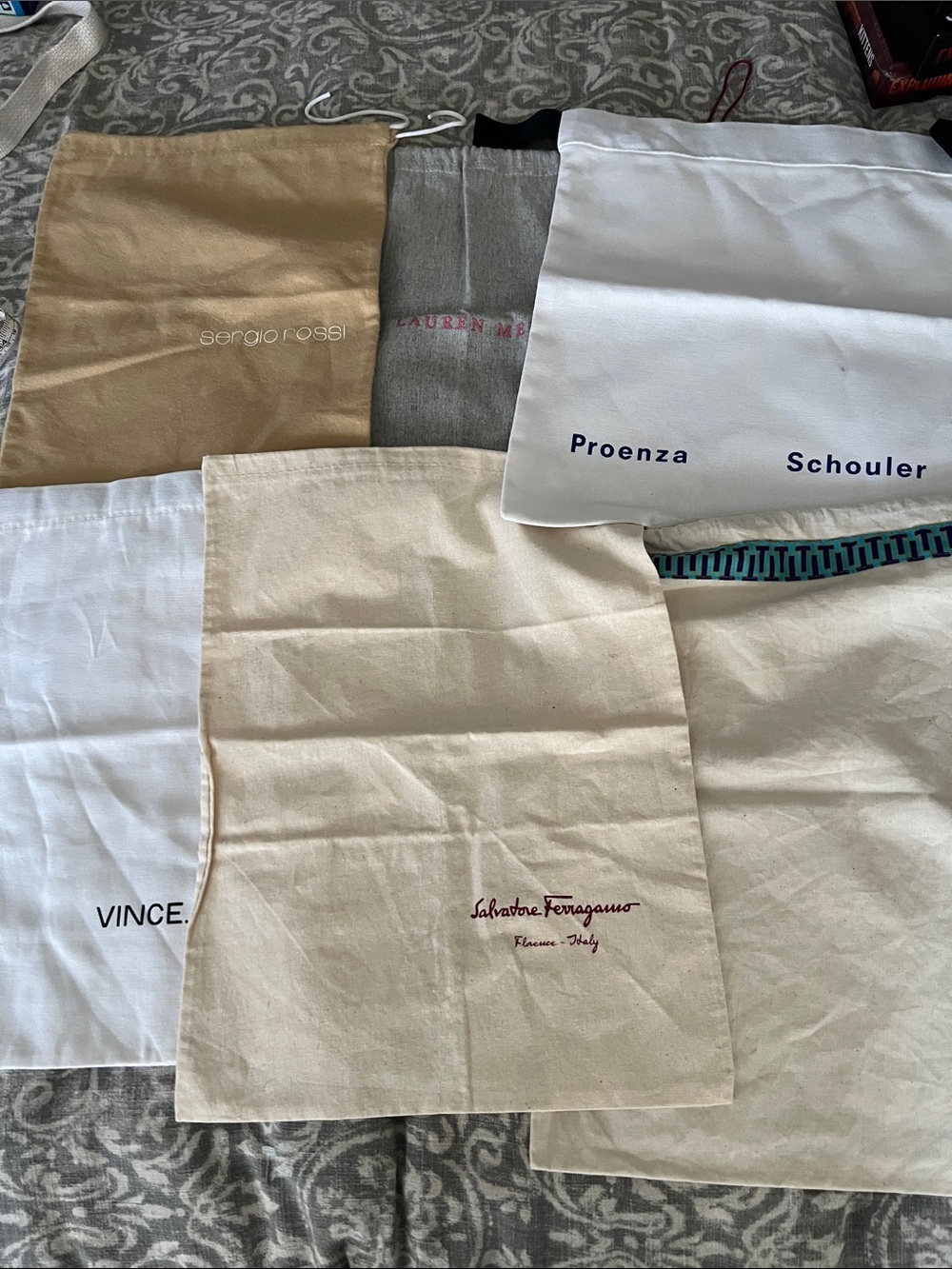 Lot of 6 Vince. Ferragamo, Sergio, merkin, proenza, Tory Burch cloth bags